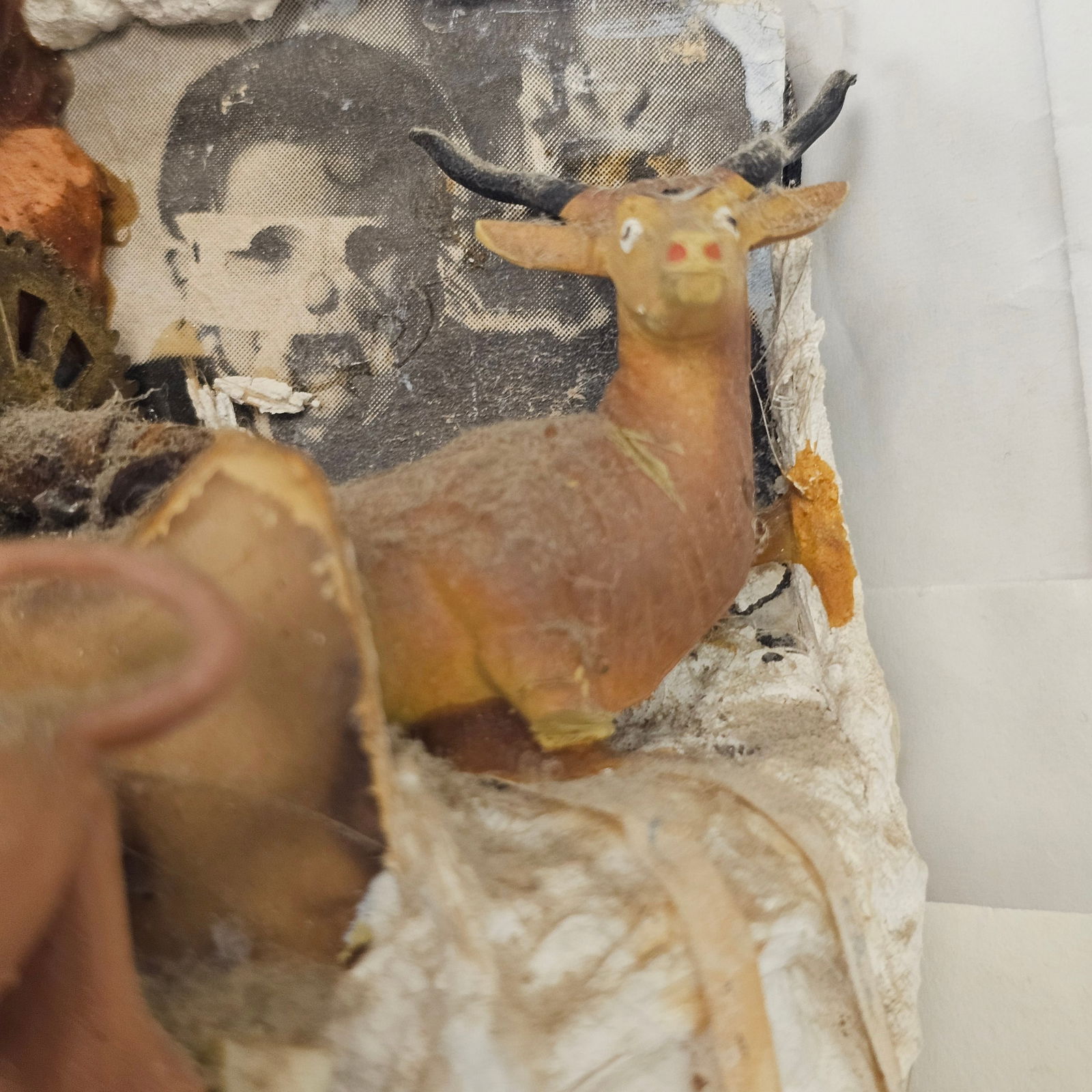 Assemblage Tramp Art 'Clock' - 15