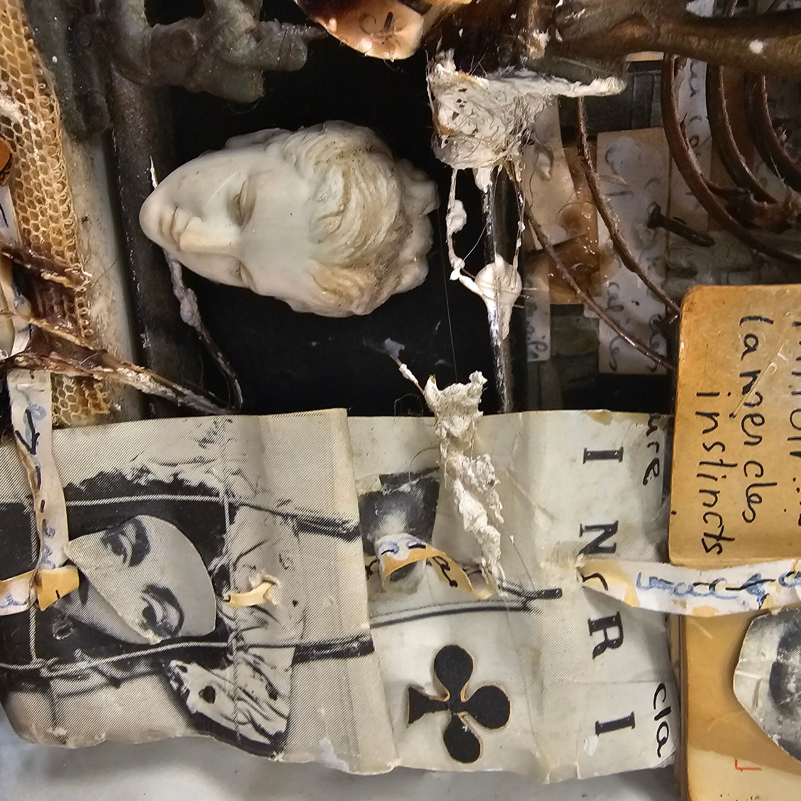 Assemblage Tramp Art 'Clock' - 9