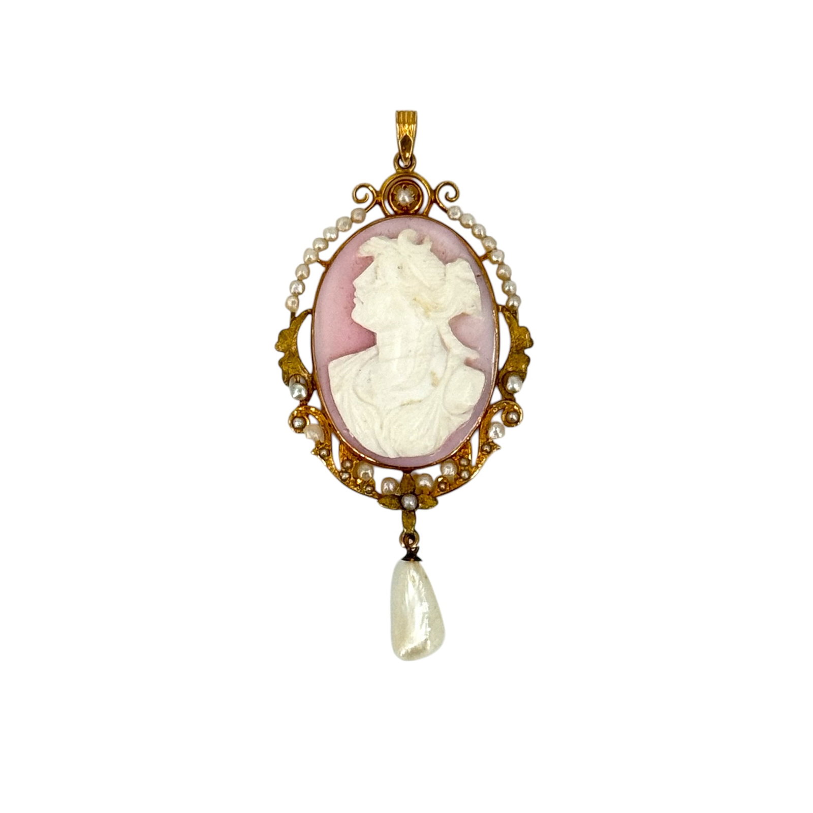 Shell Cameo, Freshwater and Seed Pearl, 9k Yellow Gold Pendant (1 of 2)