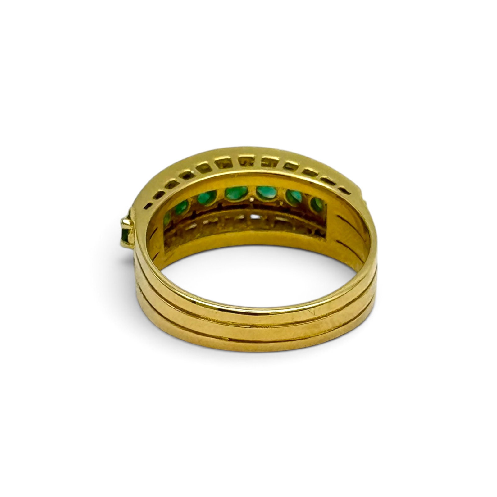 Emerald, Diamond, 18k Yellow Gold Ring - 5