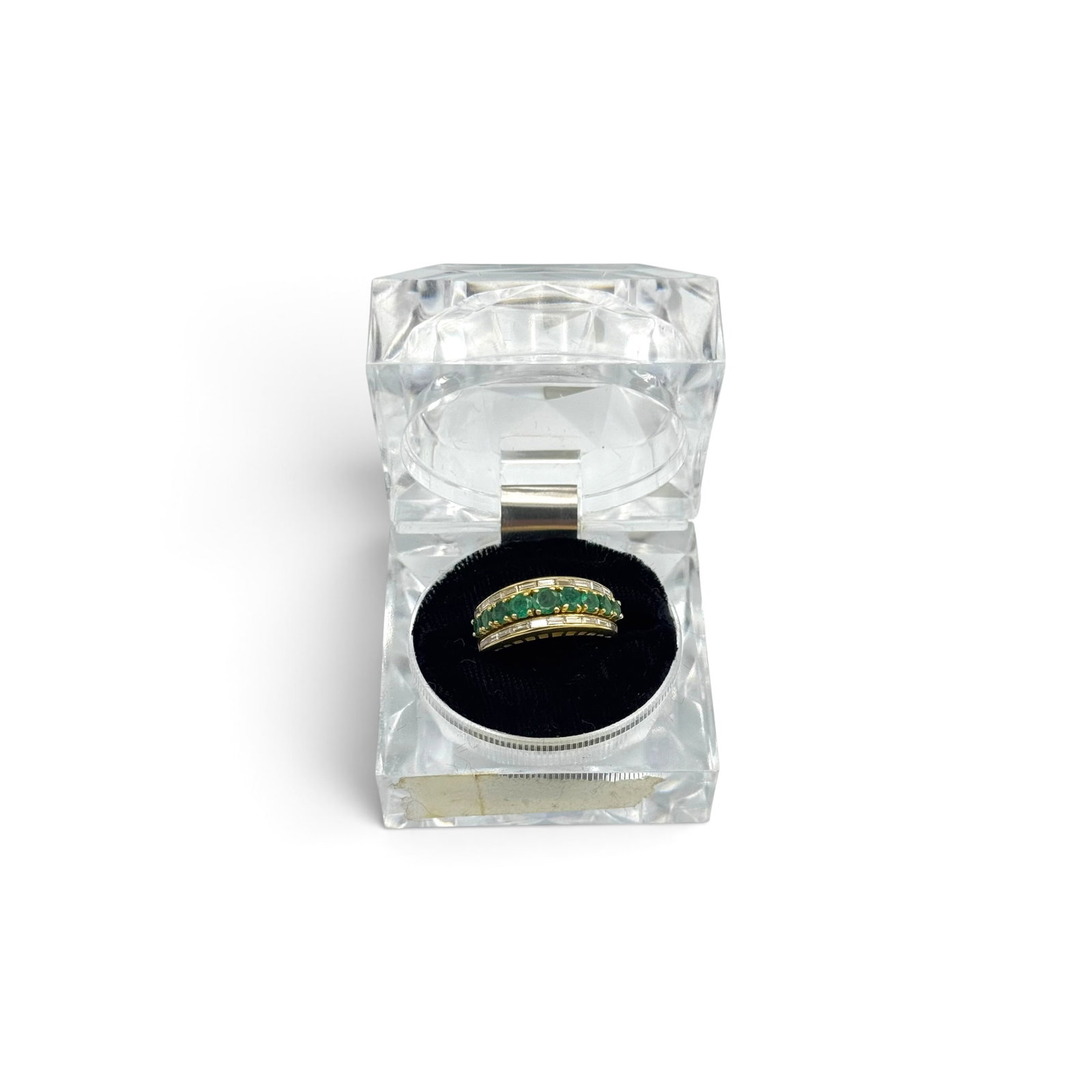 Emerald, Diamond, 18k Yellow Gold Ring - 6
