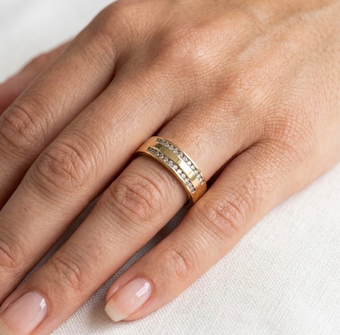 Diamond, 10k Yellow Gold Ring - 7