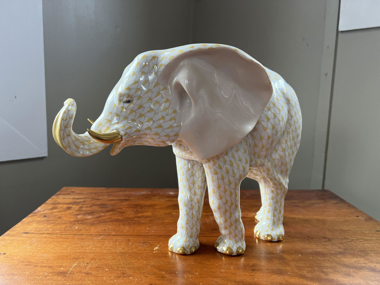 Herend Hungarian Porcelain Hand-Painted Elephant (1 of 7)