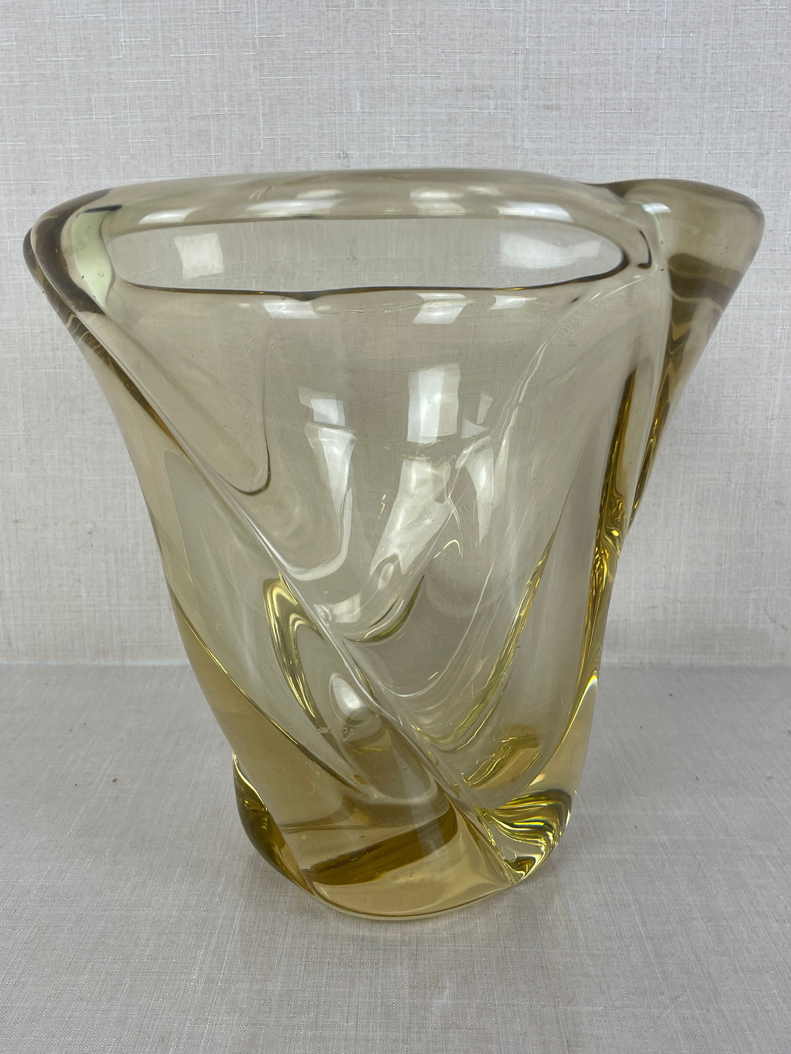 Daum Nancy French Art Glass Vase: Signed base. Some minor scratches. Ht: 10"