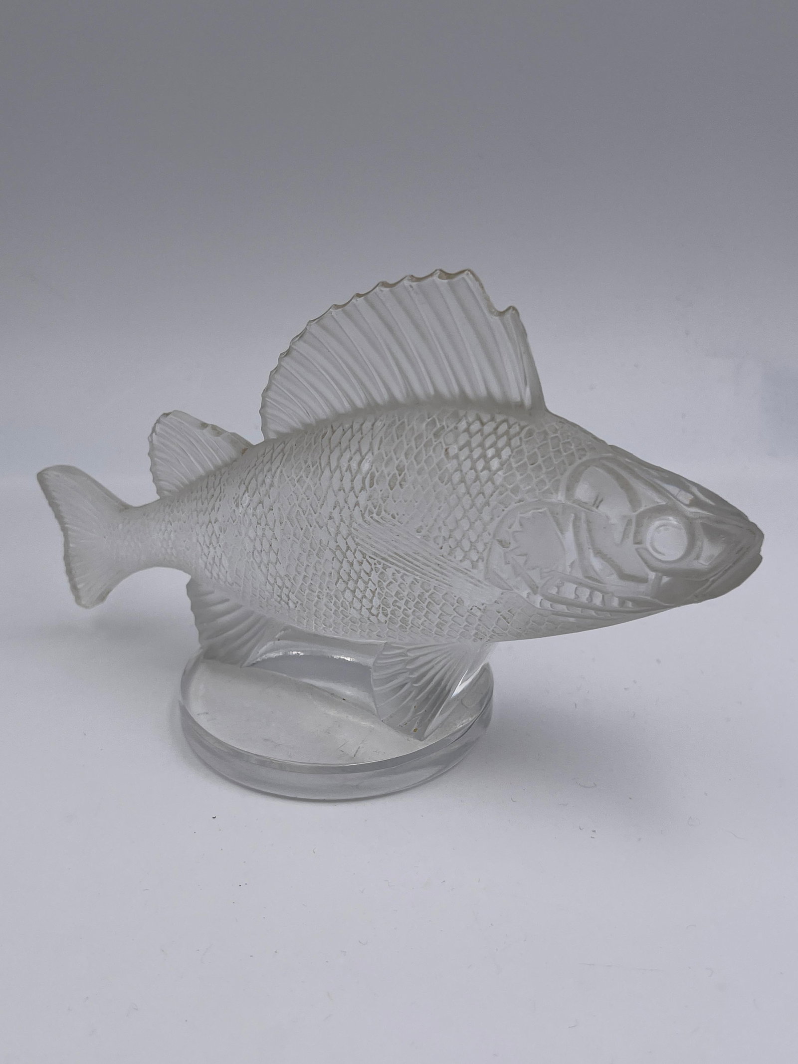 Lalique Decorative Glass Fish: Signed (on base). Some minor chips. Length: 6.5"