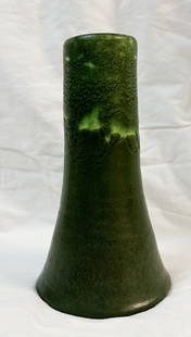 Grueby Arts and Crafts Matte Green Pottery Vase: When it comes to American Art Pottery few names have the importance of Massachusetts' own Grueby Faience Company. Nice clean vase in great condition as you can see.