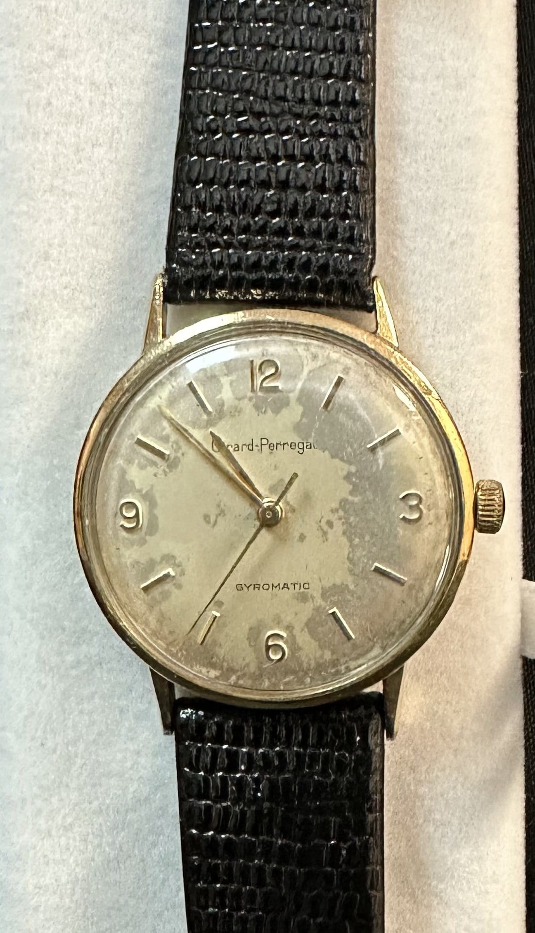 Girard-Perregaux GYROMATIC 33mm Mens Automatic Watch (1 of 3)