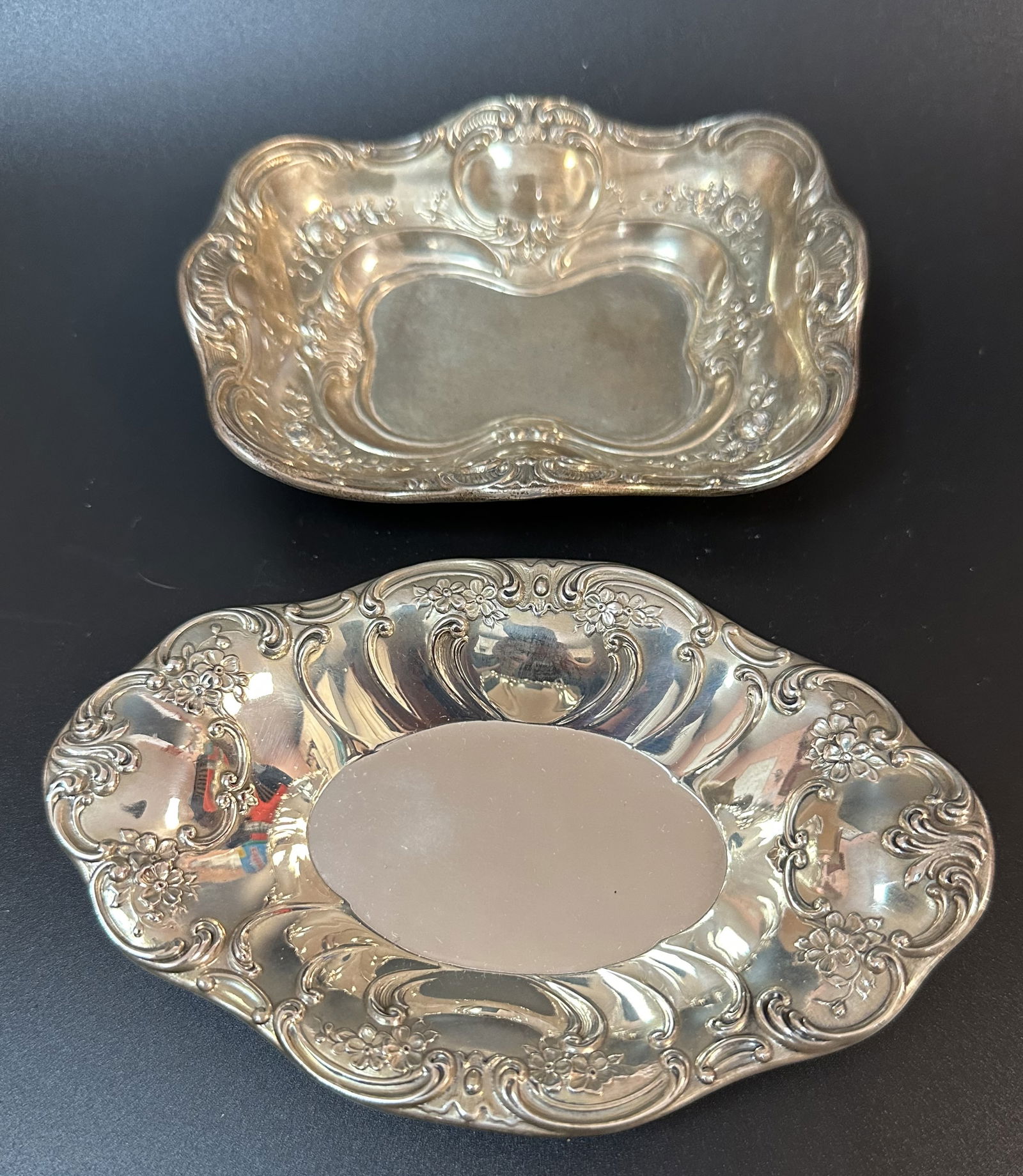 Two Gorham Art Nouveau Sterling Silver Trays (1 of 6)