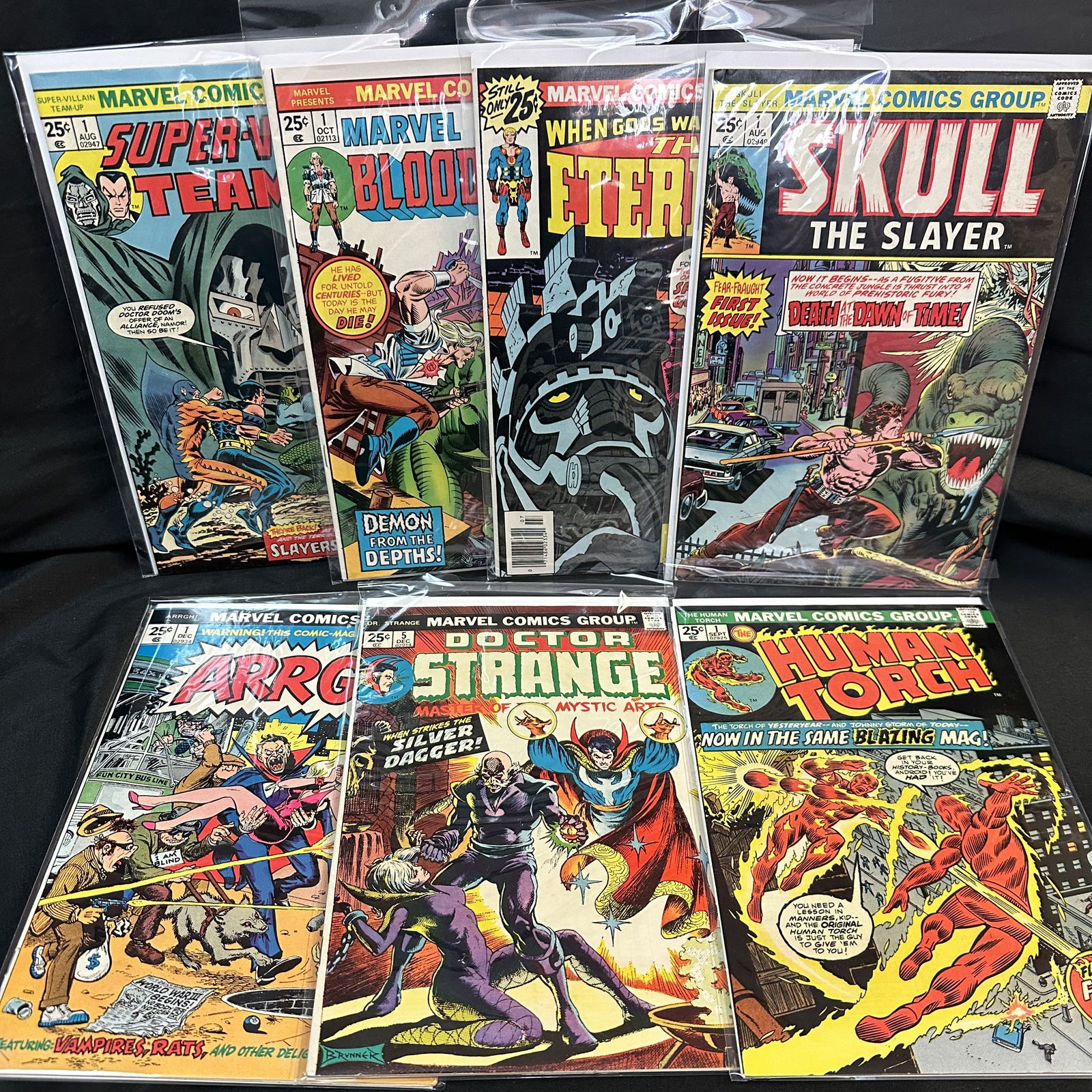 Eight Marvel 25c Comic Books with Six #1 Issues (1 of 9)