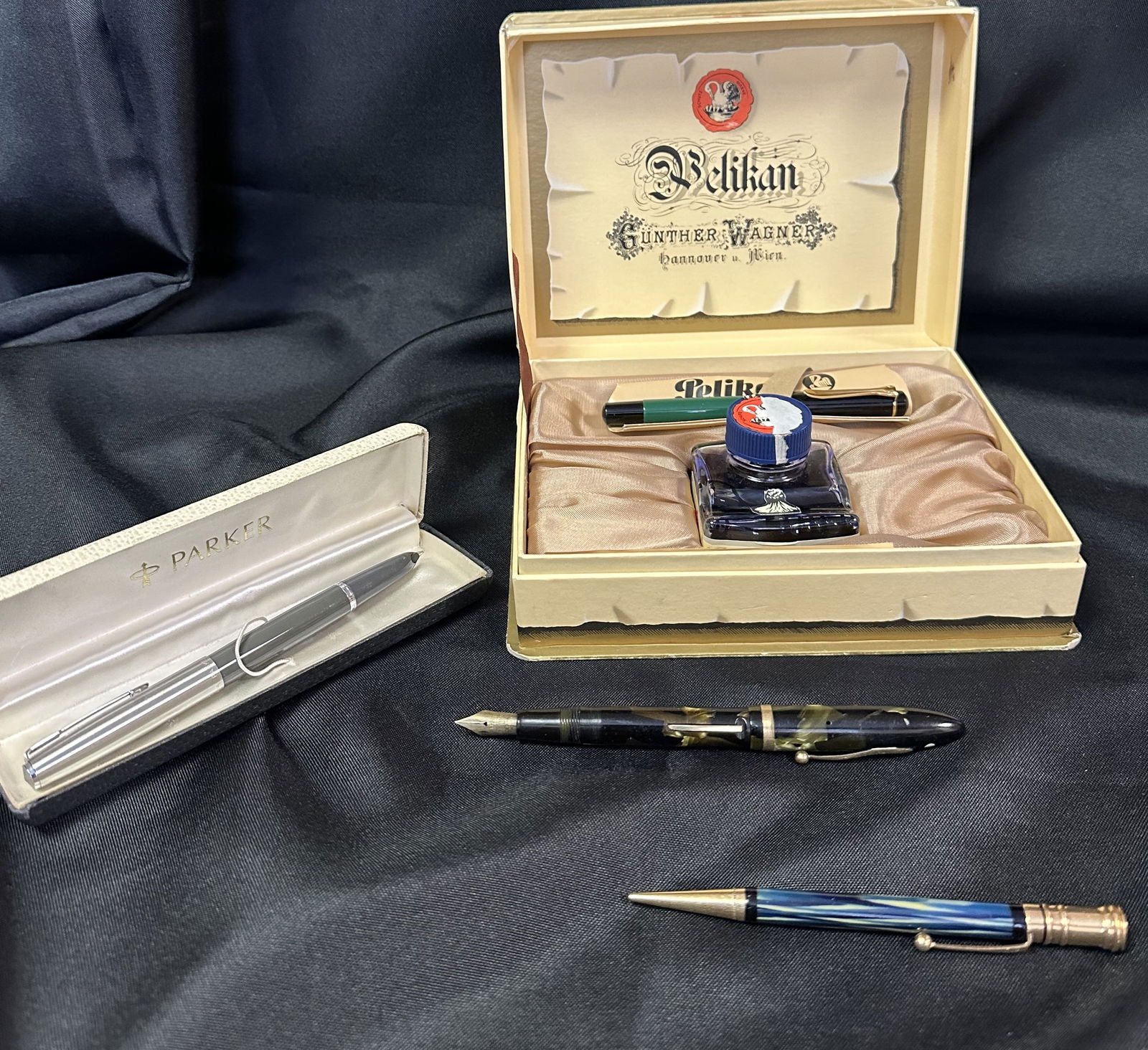 Fountain Pen Lot - Pelican, Parker and Sheaffer (1 of 7)