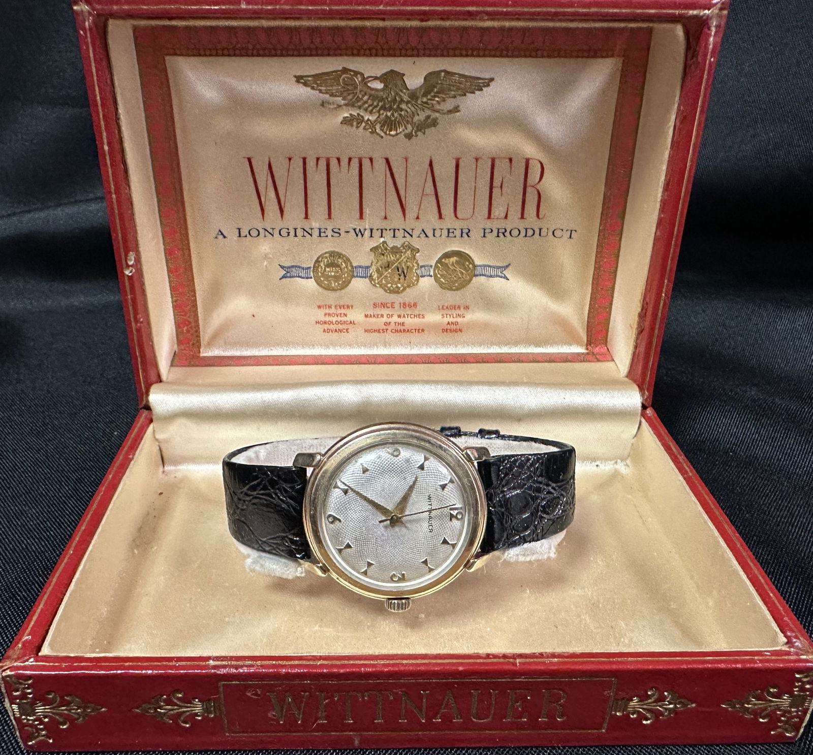 Vintage Wittnauer Wrist Watch in Original Box (1 of 4)