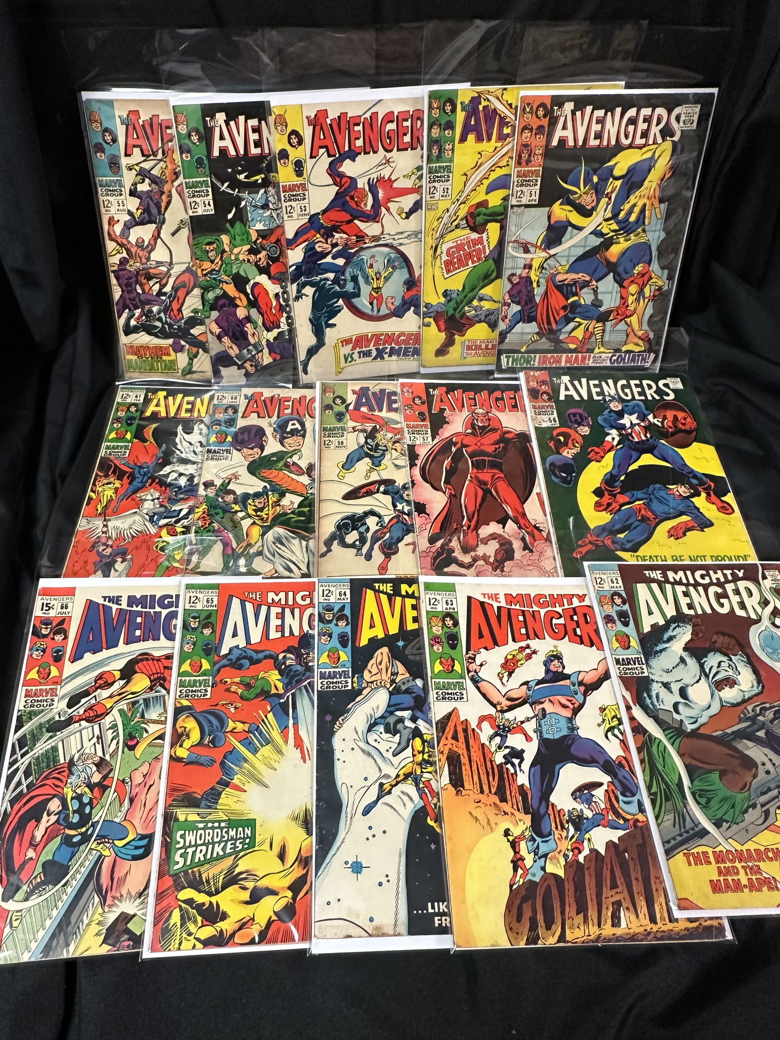 Group of 15 Avengers Comic Books all 12c Issues (1 of 7)