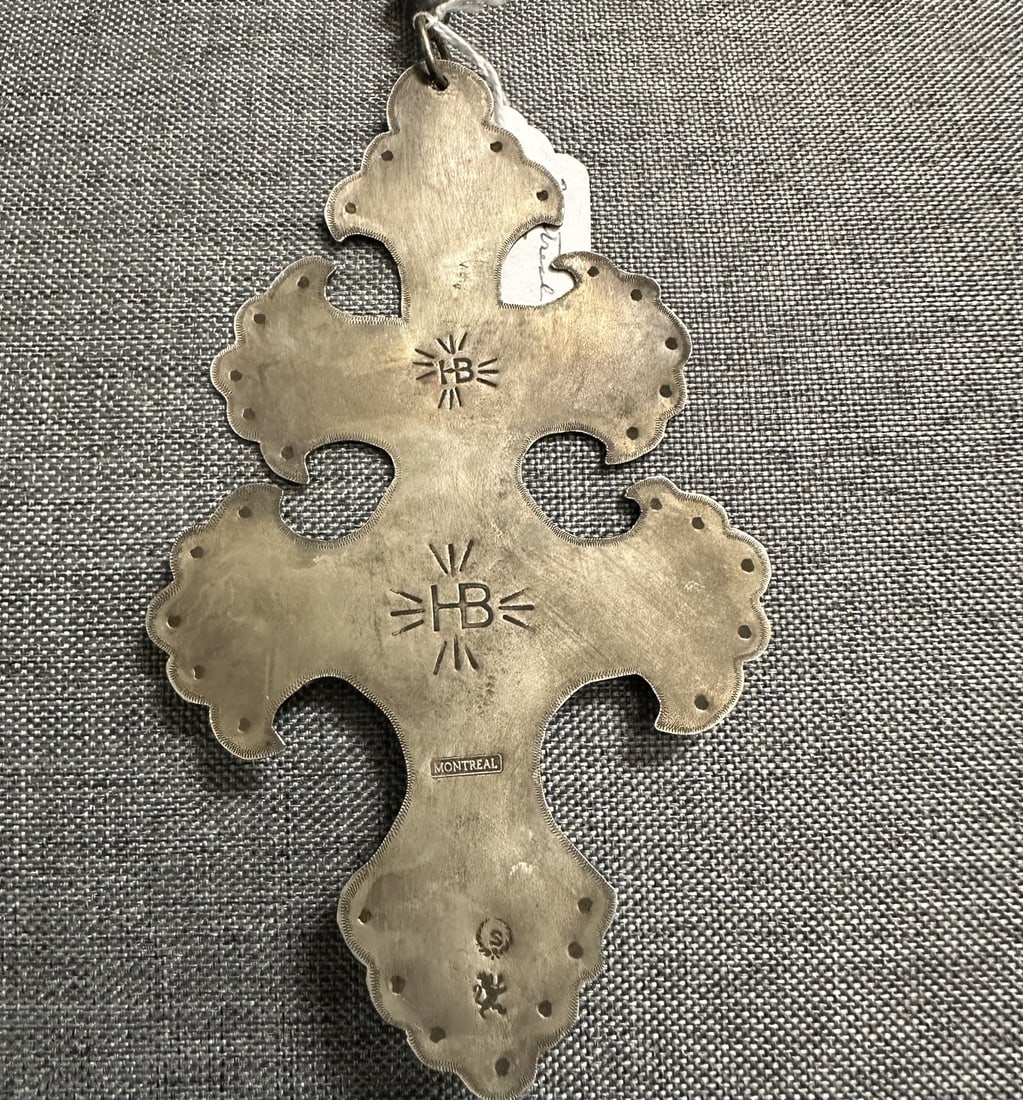 Hudson Bay Sterling Silver Cross on Trade Bead Necklace (1 of 7)