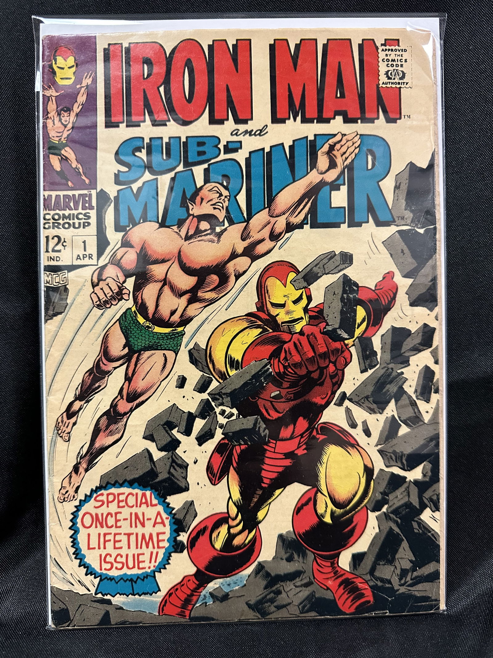 Sub Mariner / Iron Man One Shot Vintage Marvel Superhero Comic Book (1 of 1)