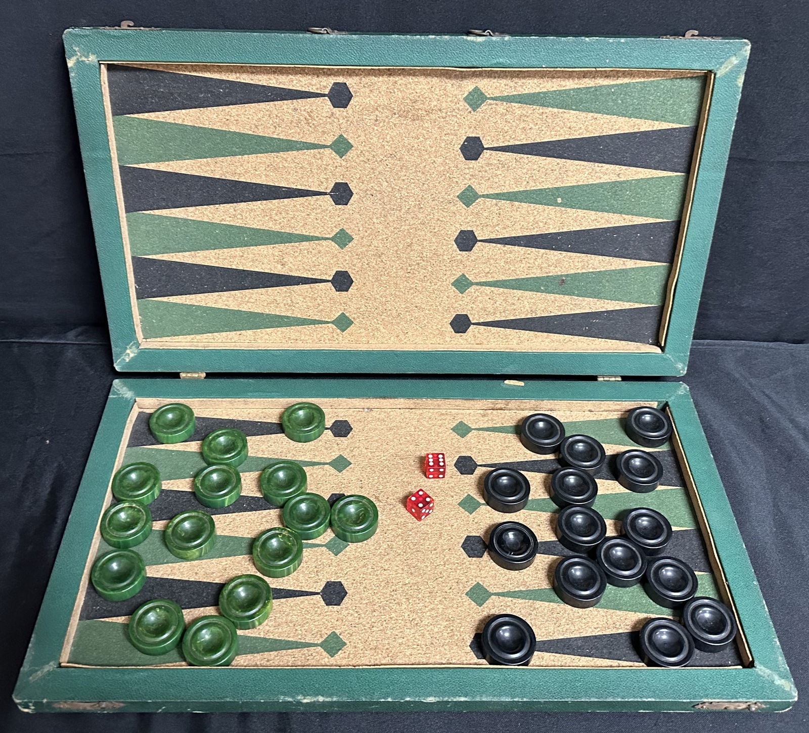 Green and Black Bakelite Backgammon Set (1 of 6)