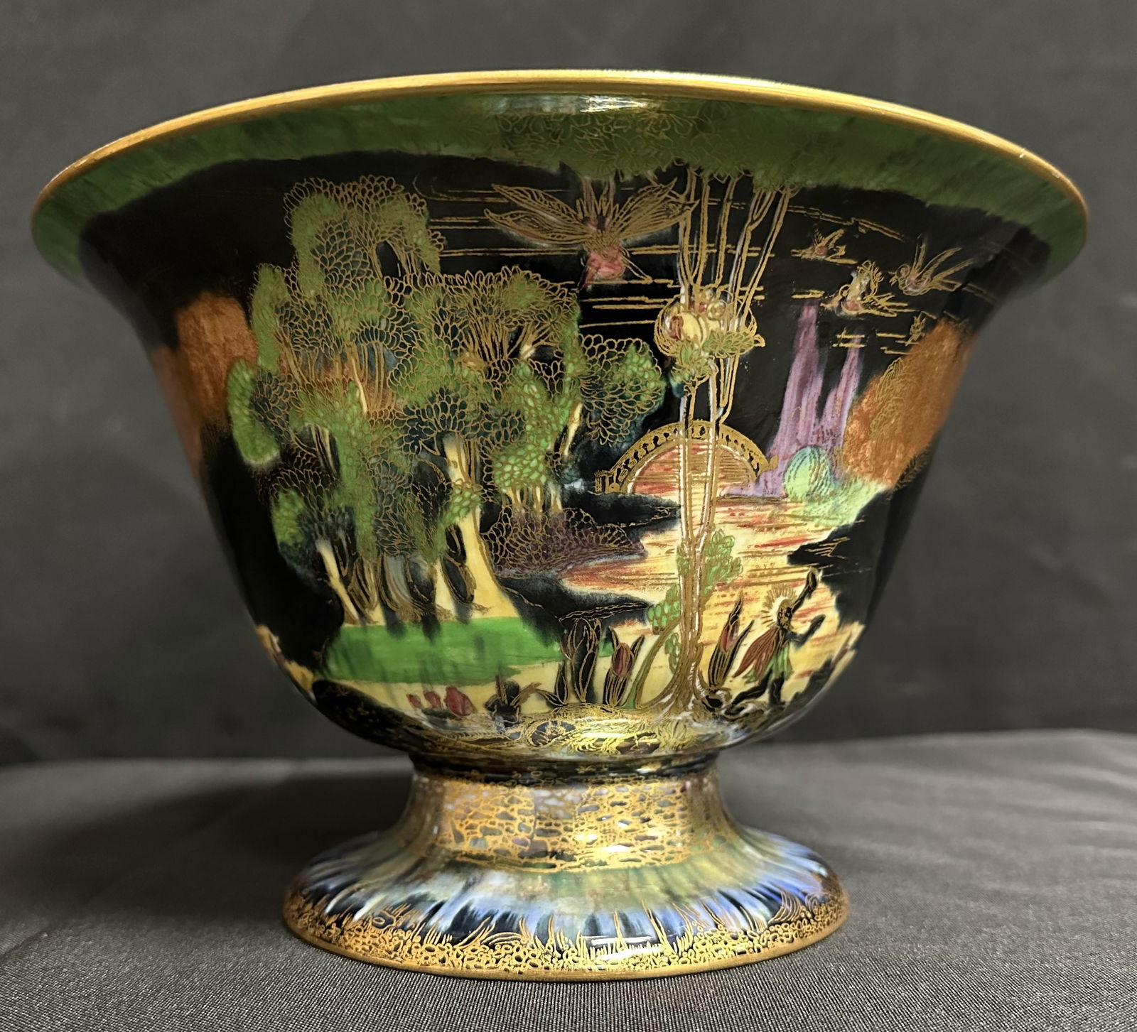 Wedgwood Fairyland Lustre Woodland Elves Footed Bowl ca 1920 (1 of 9)