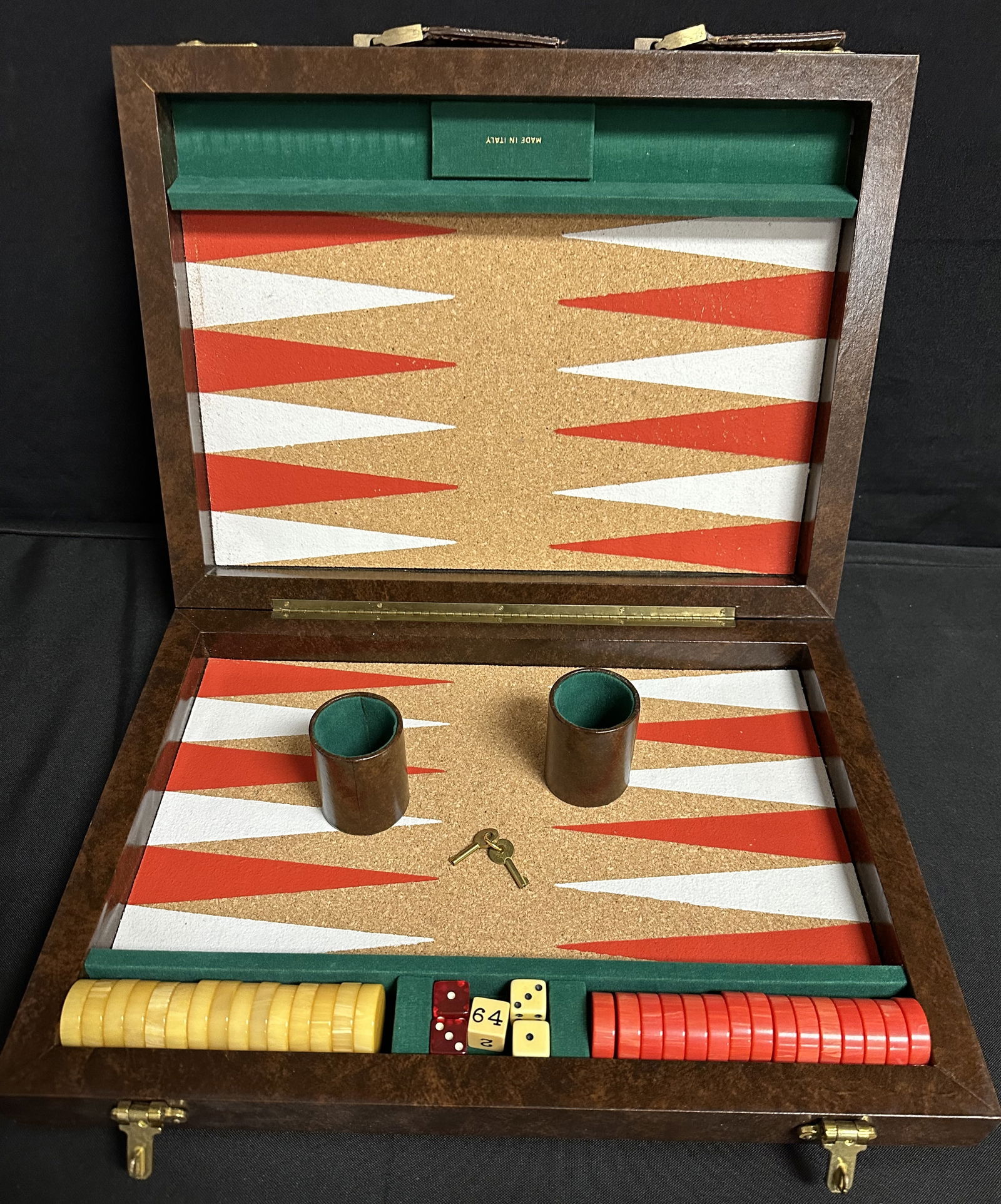 Vintage Red and Butterscotch Bakelite Backgammon Set Cork Board (1 of 5)