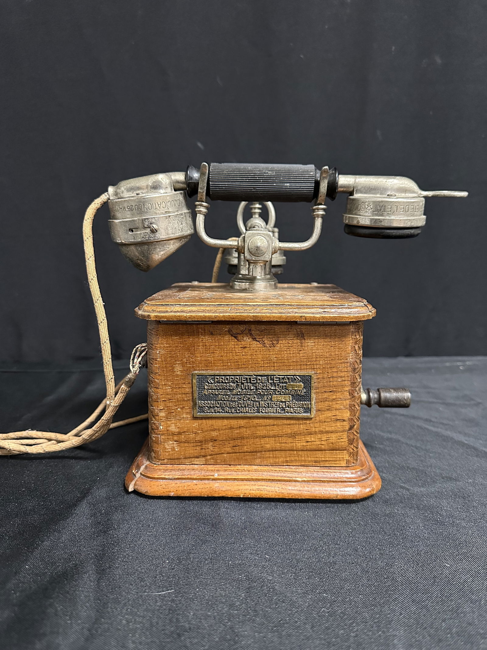 1926 French Government Oak Case Phone (1 of 9)