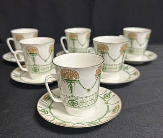 LFZ Lomonosov USSR St. Petersburg Imperial Porcelain Manufactory Set of 6 Tea Cups and Saucers