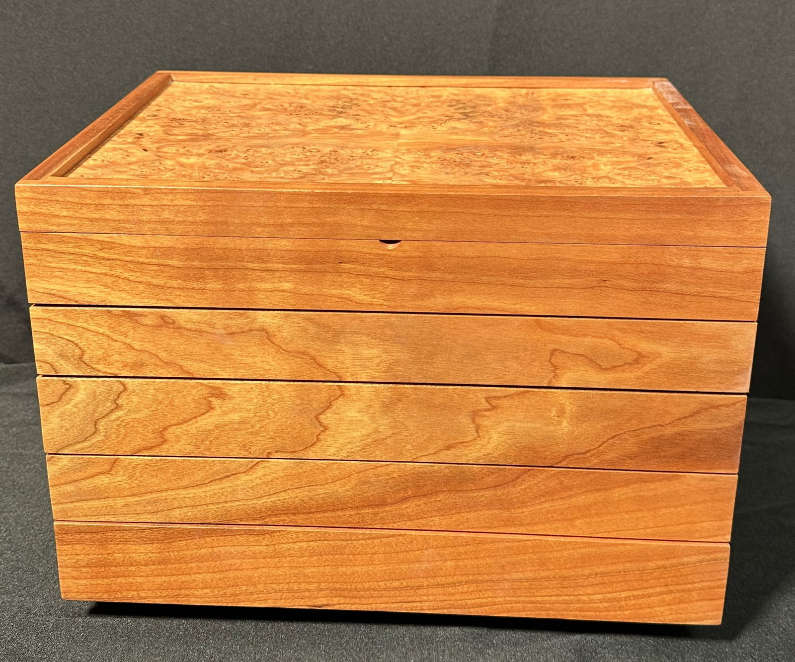 Steven B Levine Burl Jewelry Box (1 of 17)