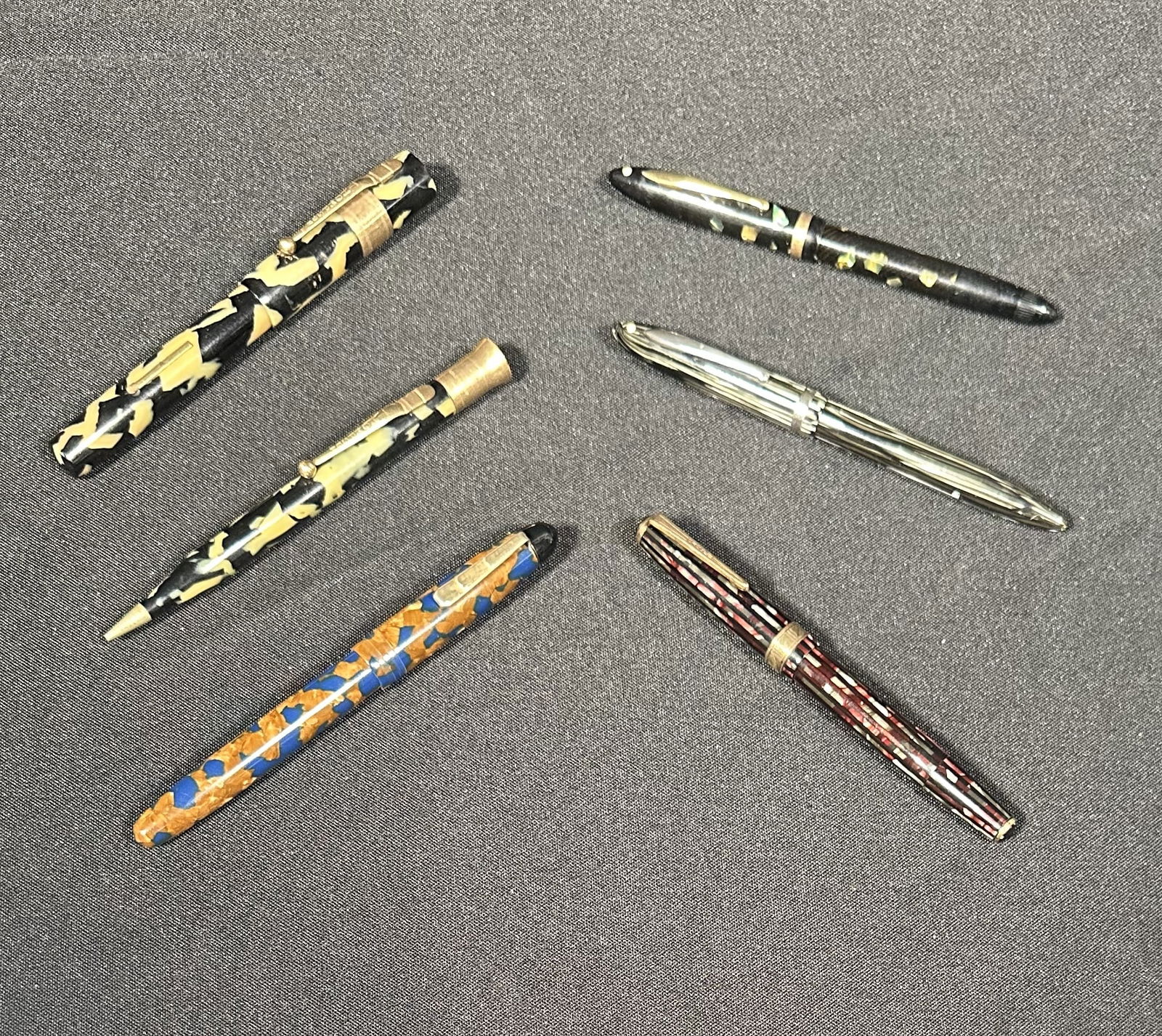 Collection of 5 Vintage Fountain Pens plus One (1 of 9)