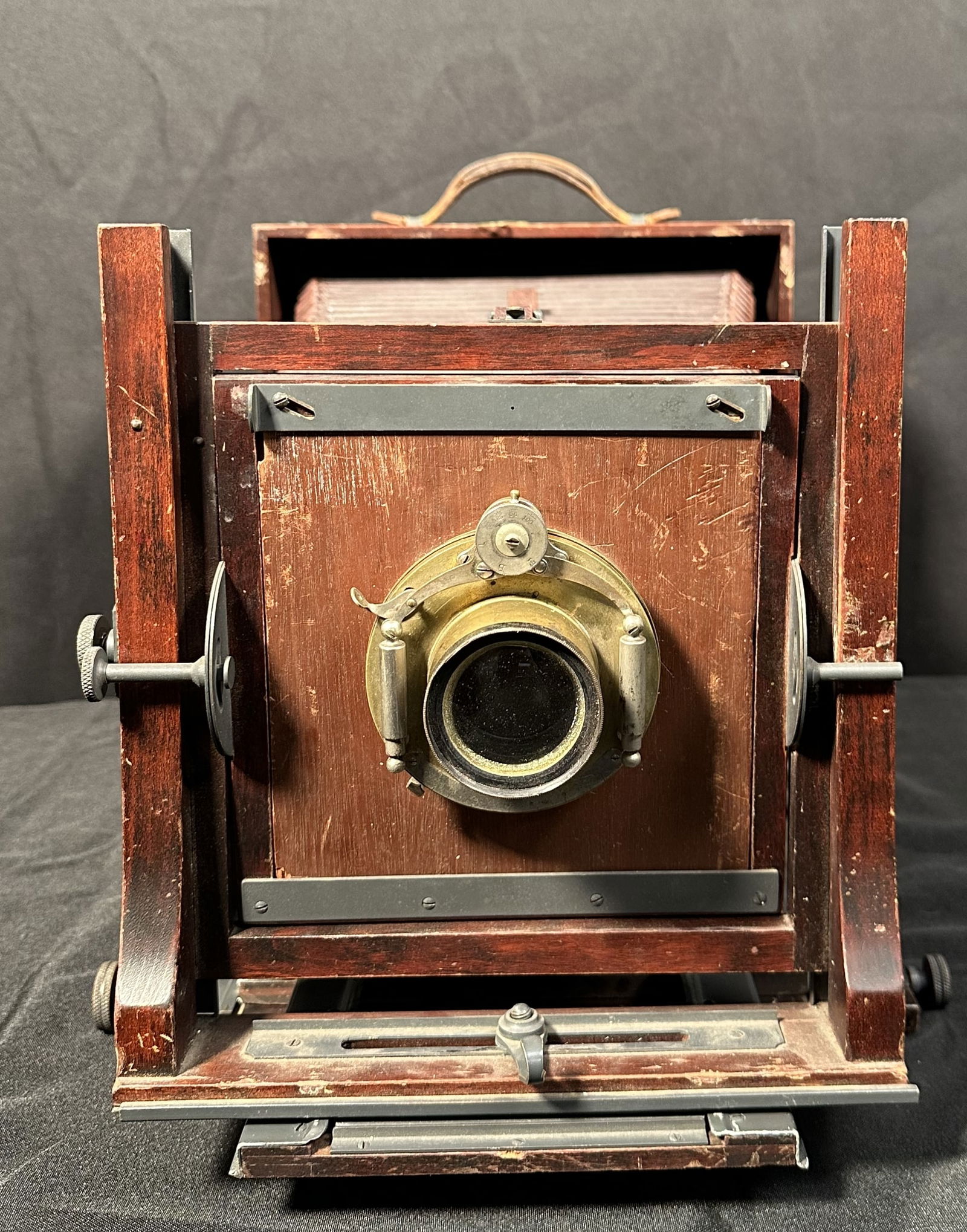 Century Universal Camera Red Bellows (1 of 14)