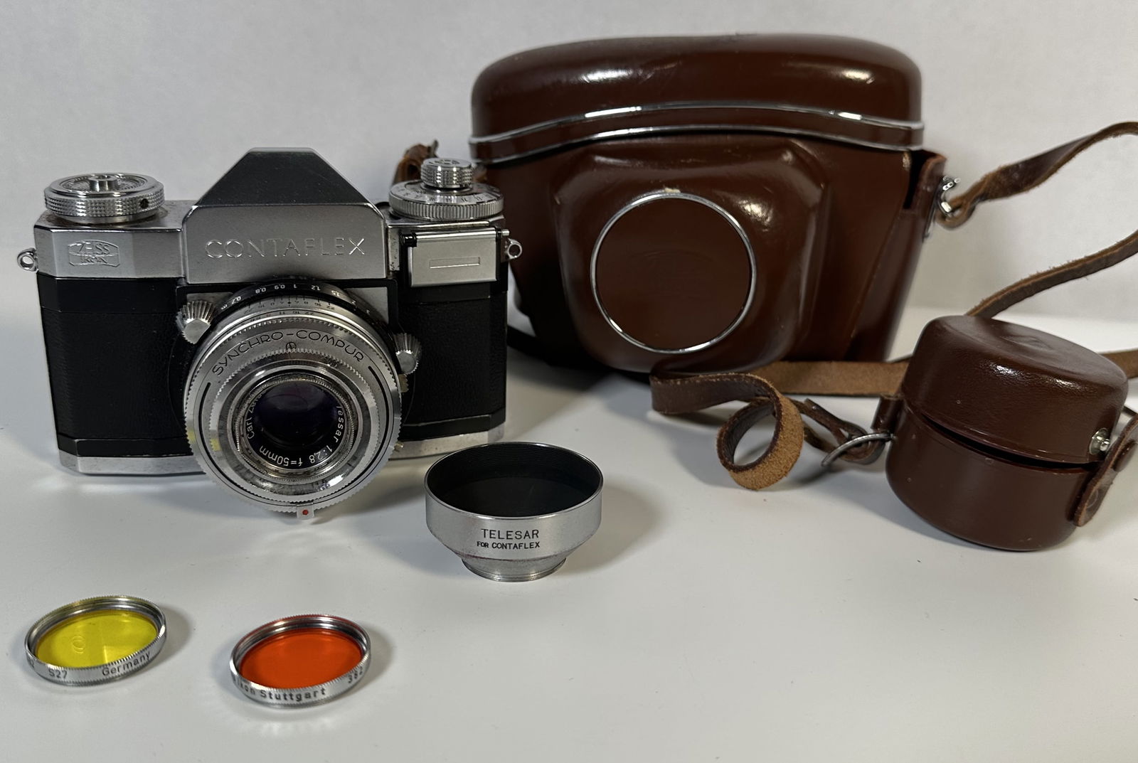 Zeiss Ikon Contaflex Camera with Case (1 of 15)