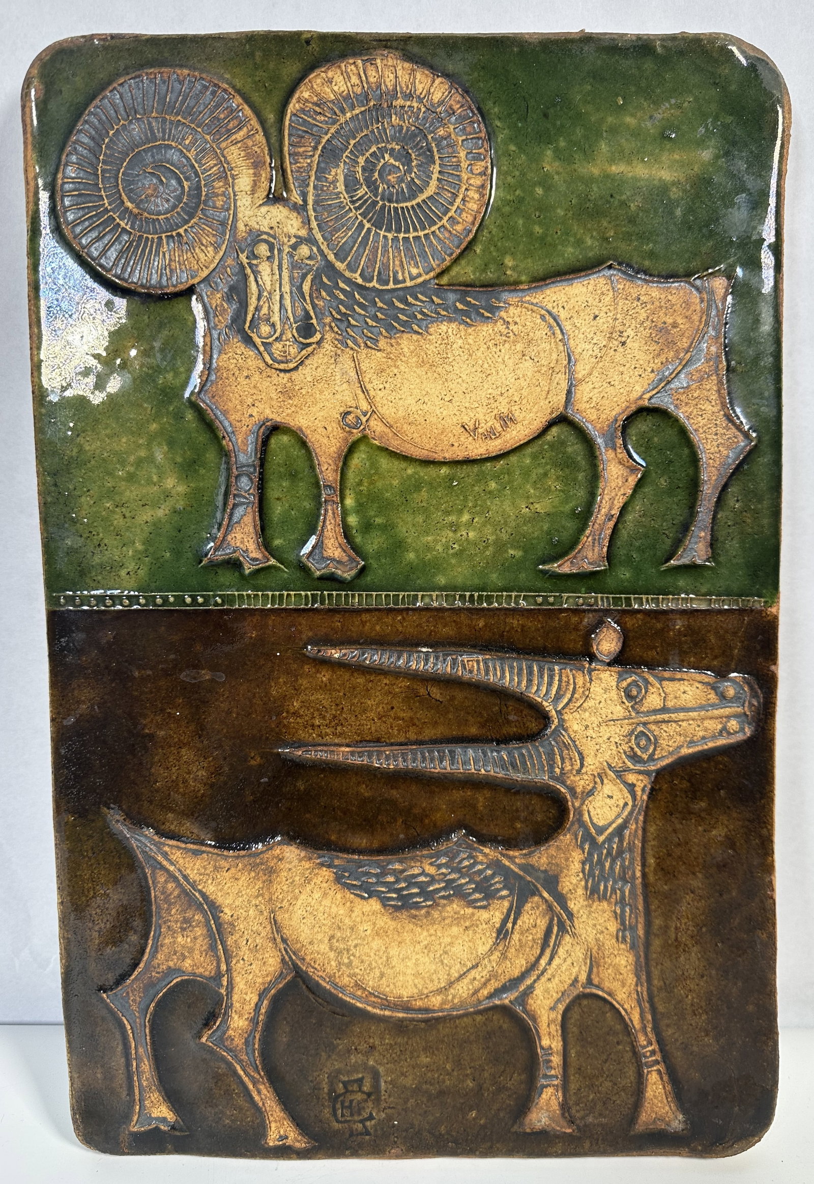 RR Large Hal Fromhold Wall Tile Mid Century: Large Hal Fromhold Wall Tile his is a Mid-Century Modern studio ceramic wall plaque designed by the renowned Swedish artist Bertil Vallien for the Hal Fromhold Studio in California. Artist and Studio: