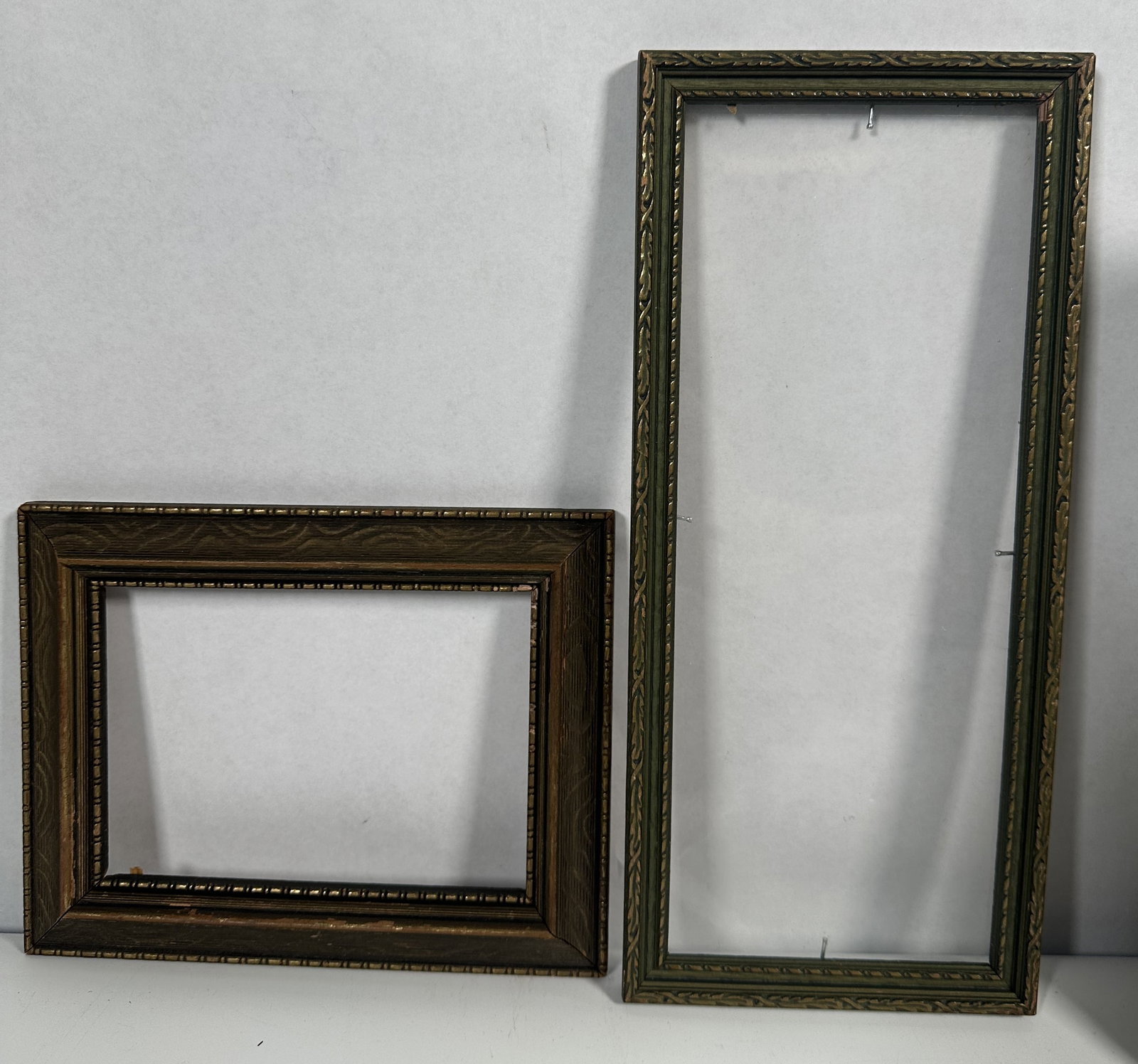 RR Three Vintage Decorative Frames - 6