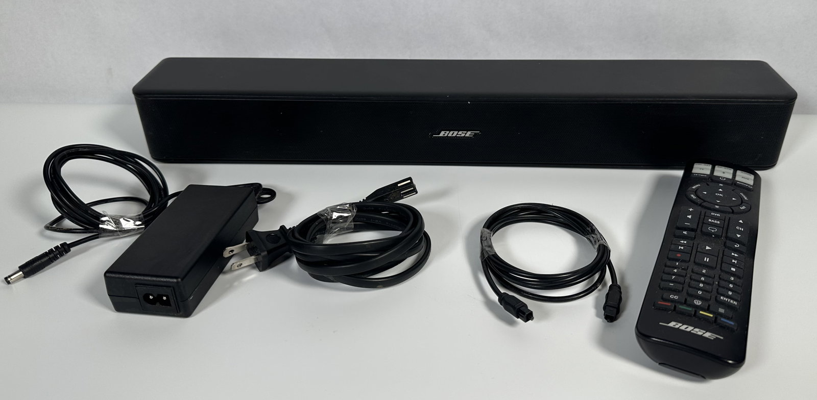 Bose Solo 5 Soundbar with Bose Universal Remote (1 of 6)