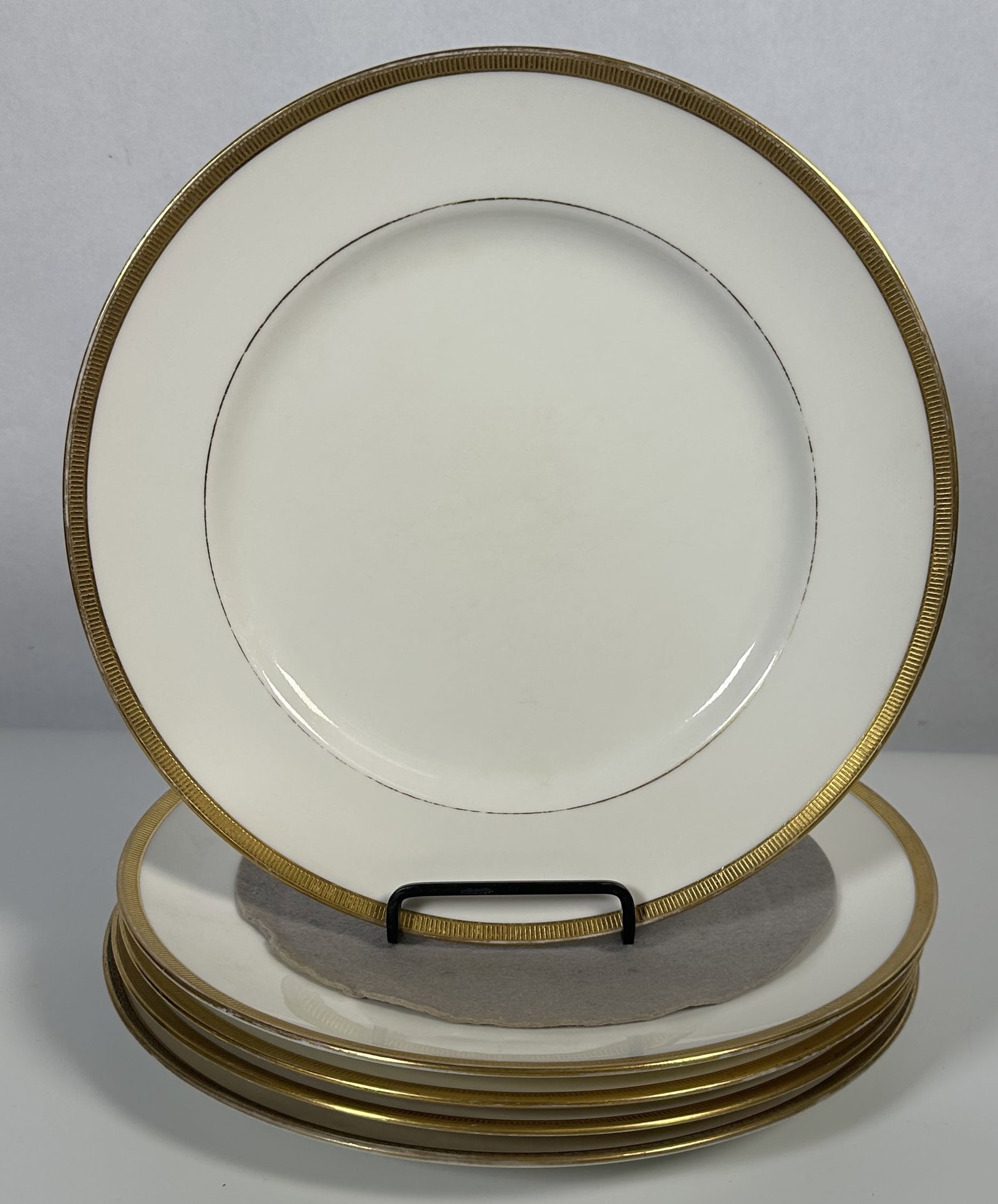RR Five Lennox for Tiffany Gold Trim Plates 10 Inches: Five Lennox for Tiffany Gold Trim Plates 10 Inches Five elegant gold trimmed 10 inch plates by the fine China company Lennox made for Tiffany and Company. For this lot shipping can be done one of thre