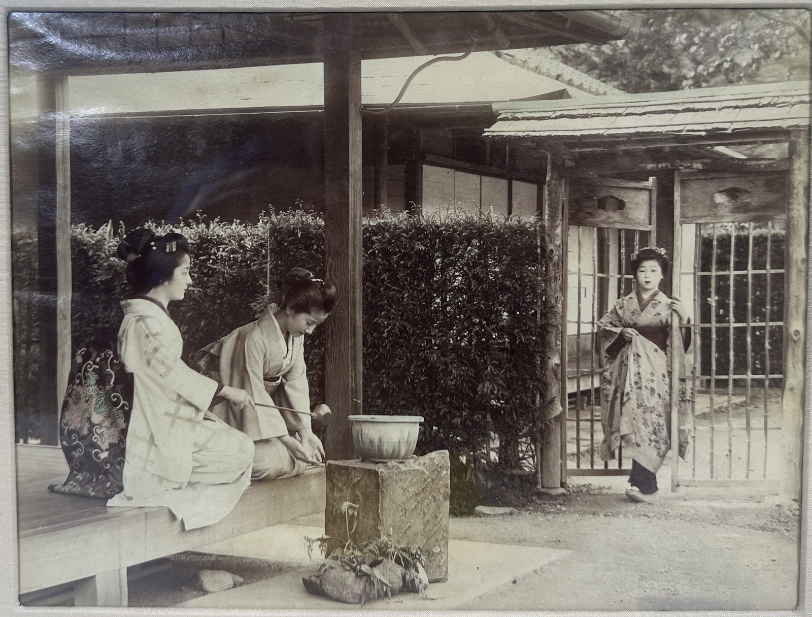 Kusakabe Kimbei 1878 Japan Hand Colored Albumen Print (1 of 8)