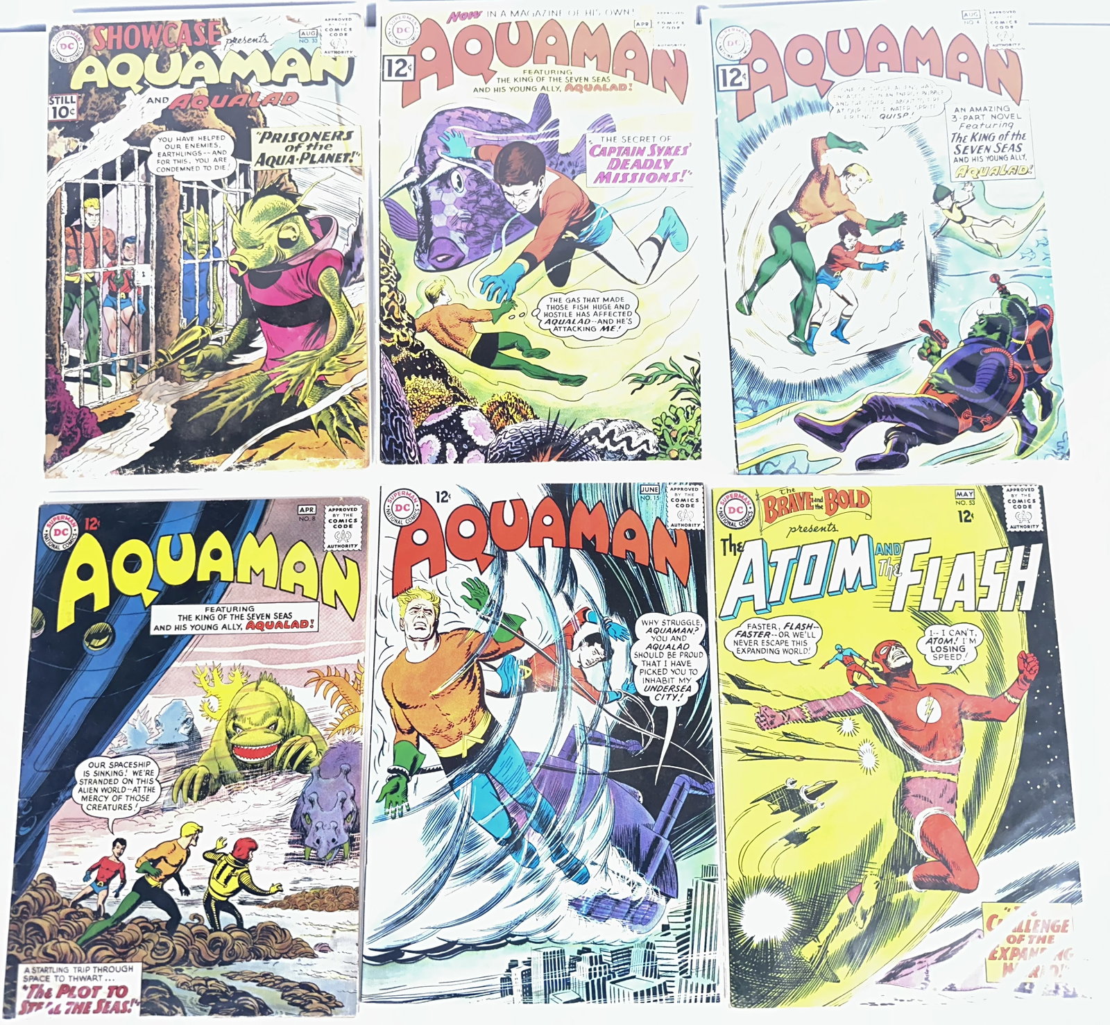 Six DC 10c and 12c Comic Books Aquaman Atom Flash (1 of 3)