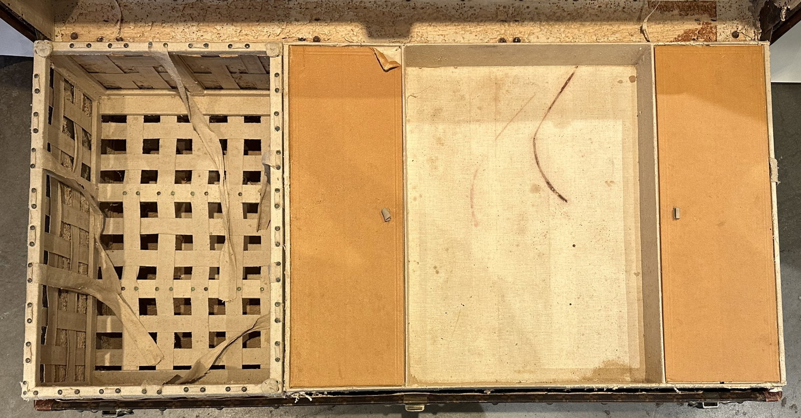 Antique Louis Vuitton Steamer Trunk - 15
