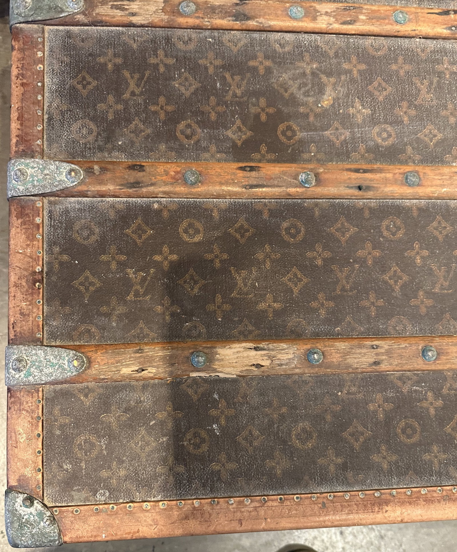 Antique Louis Vuitton Steamer Trunk - 5