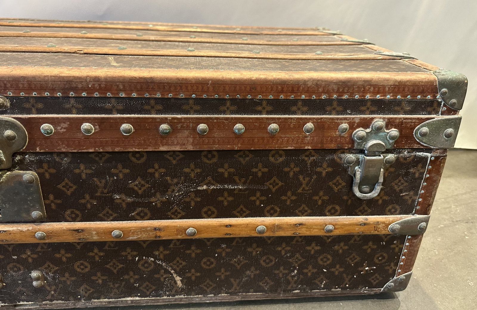 Antique Louis Vuitton Steamer Trunk - 9