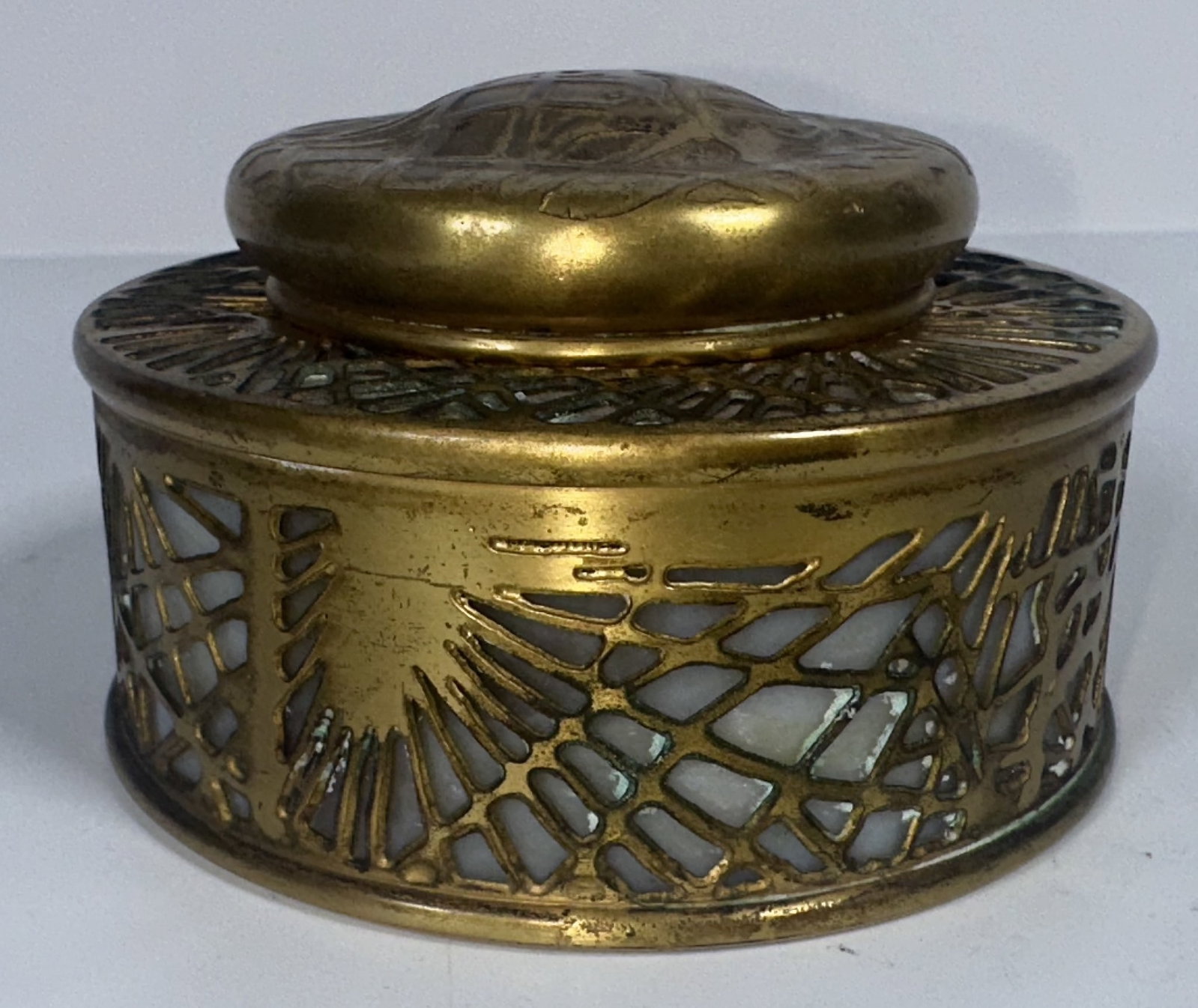 RR - Tiffany Studios Inkwell Gilt Pine Needle Pattern (1 of 7)