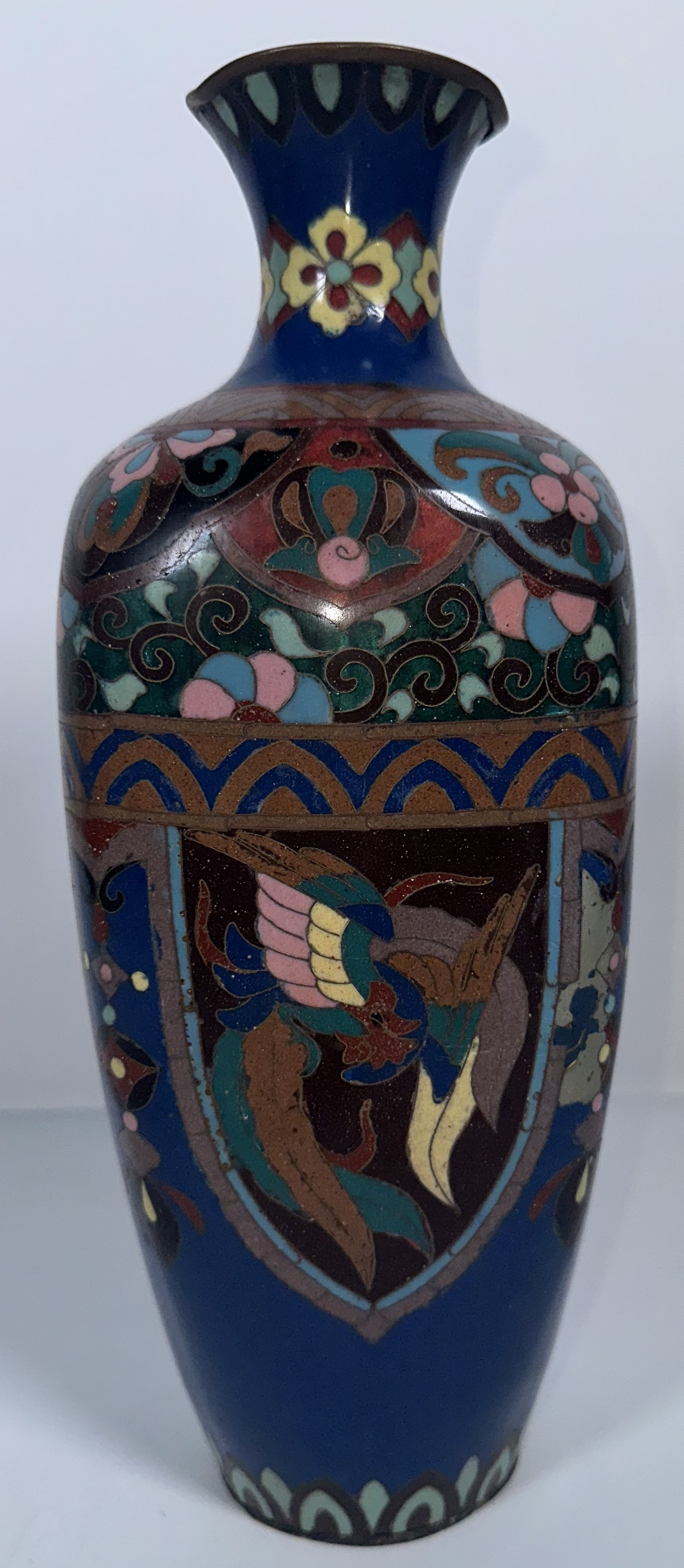 Japanese Vintage Chapmleve Vase 11.5 Inches Tall: Asian Vintage Chapmleve Vase 11.5 Inches Tall This item is styled after 19th-century antique Japanese Meiji-period cloisonn? enamel vase, featuring alternating shield-shaped panels decorated with myth