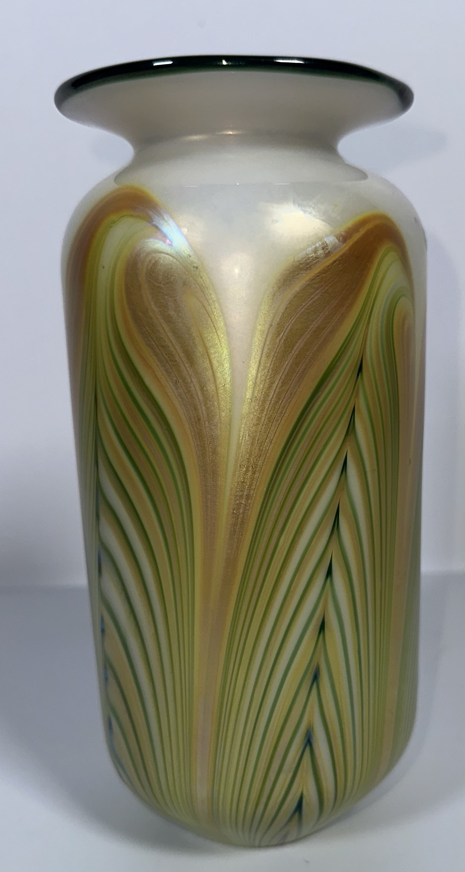 Steven Lundberg Pulled Feather Glass Vase (1 of 6)