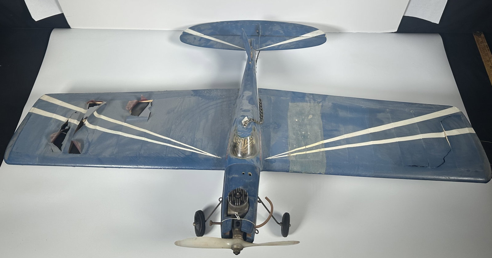 Large Model Plane with Engine - 4