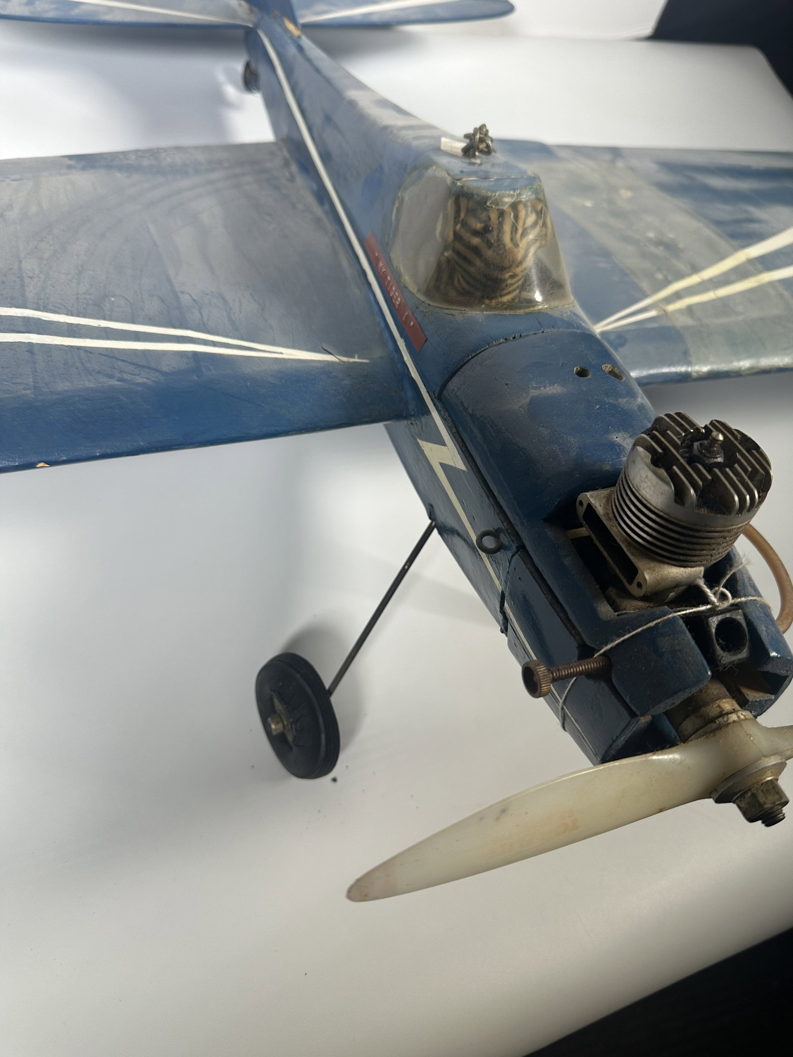 Large Model Plane with Engine - 9