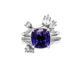 Blue Sapphire Ring with Diamond Insert in Platinum