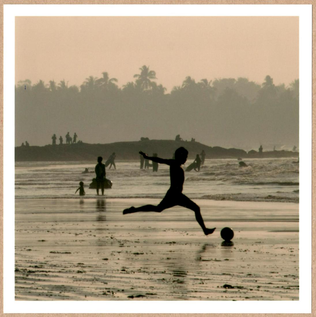SIGNED - CHIEN-CHI CHANG - CHAUNGTHA BEACH MYANMAR 6" x 6" MAGNUM ARCHIVAL PRINT. (1 of 2)