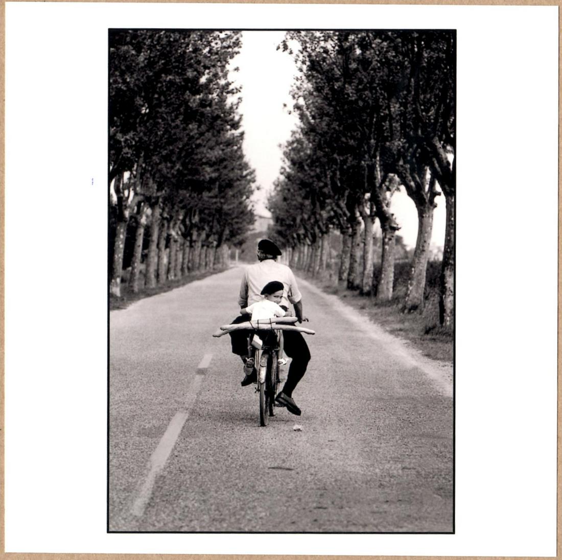 STAMP SIGNED - ELLIOTT ERWITT - PROVENCE, FRANCE 1955 6" x 6" MAGNUM PRINT.: Description: 6"x 6" limited edition Fuji Crystal Archival Matte paper print. Image size is 5.5" on the longest side and the paper size is 6" x 6". The Print is STAMP SIGNED by Elliott Erwitt on the ve