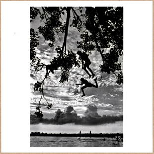 SIGNED - RAGHU RAI - BOYS JUMPING INTO A VILLAGE POND, INDIA, 1969 - LTD 6" x 6" MAGNUM ARCHIVAL: Description: 6"x 6" limited edition Fuji Crystal Archival Matte paper print. Image size is 5.5" on the longest side and the paper size is 6" x 6". The Print is SIGNED by Raghu Rai on the verso.Conditi