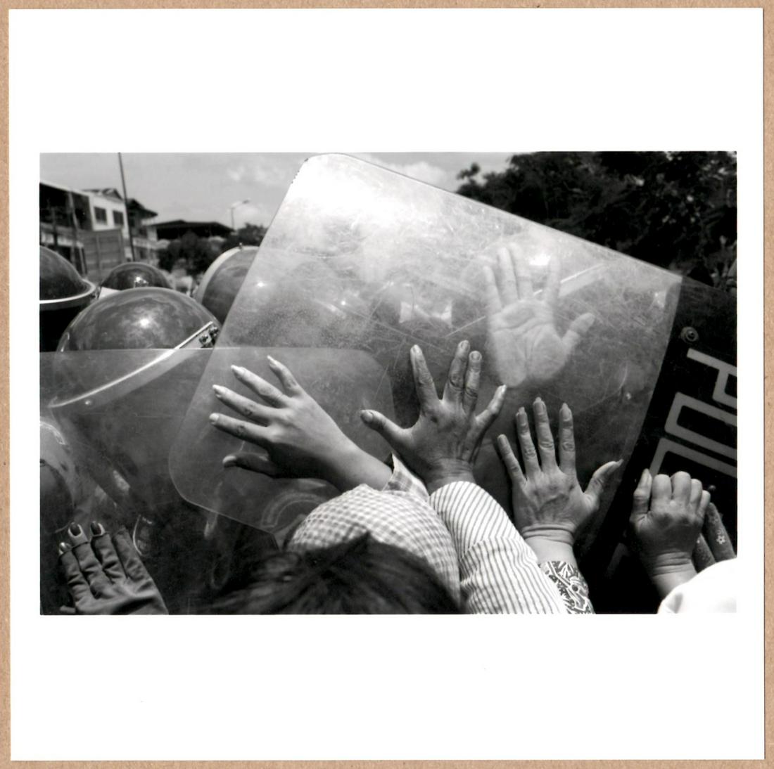 SIGNED - JOHN VINK - PROTESTORS - RARE 2014 LTD 6" x 6" MAGNUM ARCHIVAL PRINT. (1 of 2)