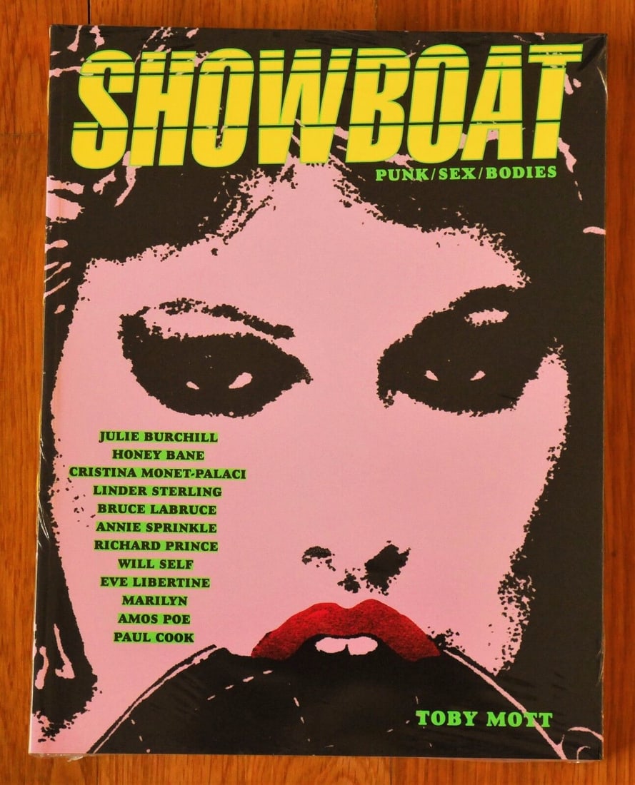 Mott, Toby; Showboat [SIGNED - LIMITED EDITION - FINE COPY]: Dashwood Books, New York, 2016. Softcover with pictorial wrappers. Limited to 1500 copies. SIGNED by Toby Mott. BOOK CONDITION: New/Fine. SIGNED OTHER PHOTOGRAPHERS & ARTISTS IN OUR AUCTION INCLUDE: A