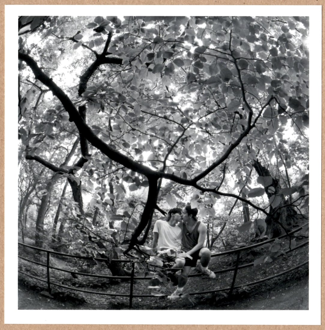 SIGNED - BRUCE DAVIDSON - KISSING IN THE RAMBLE IN CENTRAL PARK LTD 6" x 6" RARE 2014 MAGNUM (1 of 2)