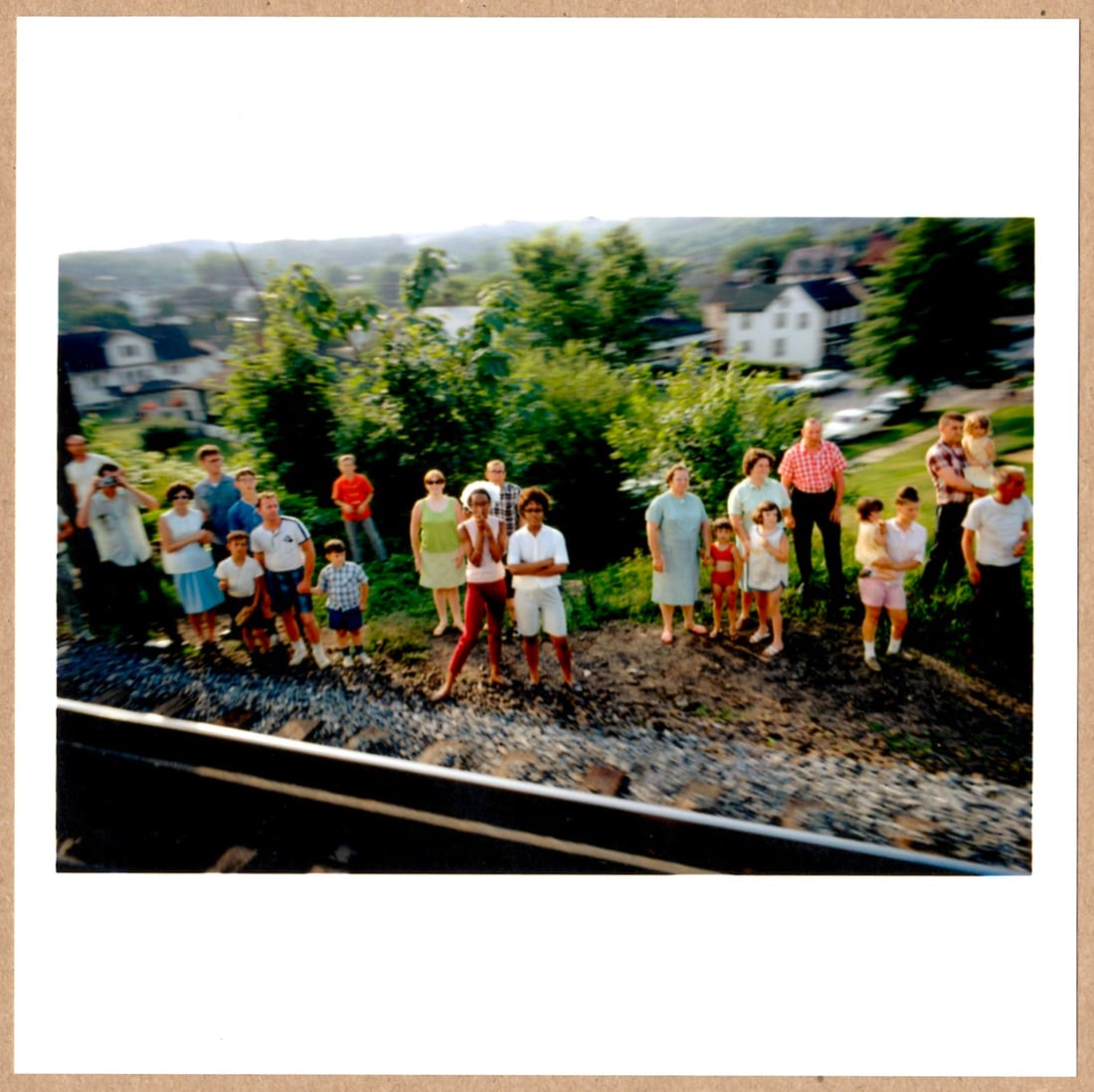 SIGNED - PAULFUSCO - LINE OF PEOPLE RFK FUNERAL TRAIN - ROBERT/BOBBY KENNEDY 6"x6" MAGNUM PRINT .: Description: 6"x 6" limited edition Fuji Crystal Archival Matte paper print. Image size is 5.5" on the longest side and the paper size is 6" x 6". The Print is SIGNED by Paul Fusco on the verso.Condit