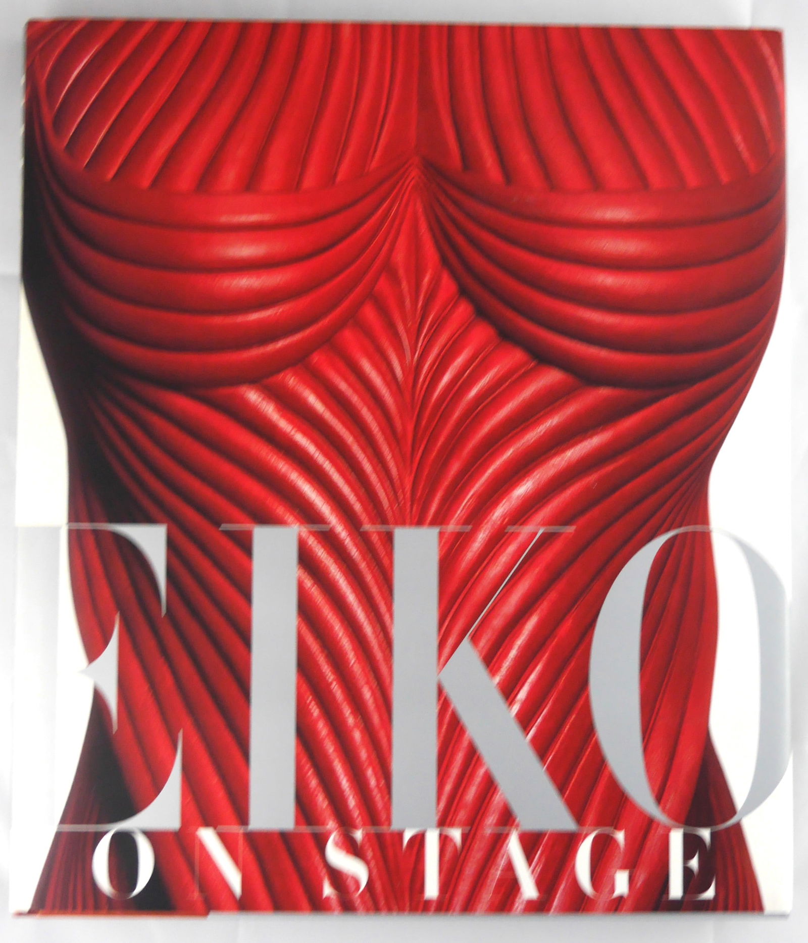 Ishioka, Eiko; Coppola, Francis Ford; Eiko On Stage [RARE 2000 CALLOWAY FIRST EDITION - FINE COPY] (1 of 14)